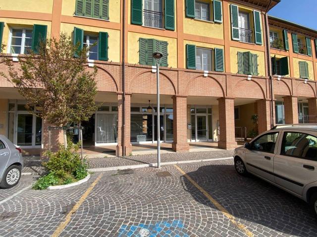 Locale Commerciale in vendita a Coriano, Reggio Emilia