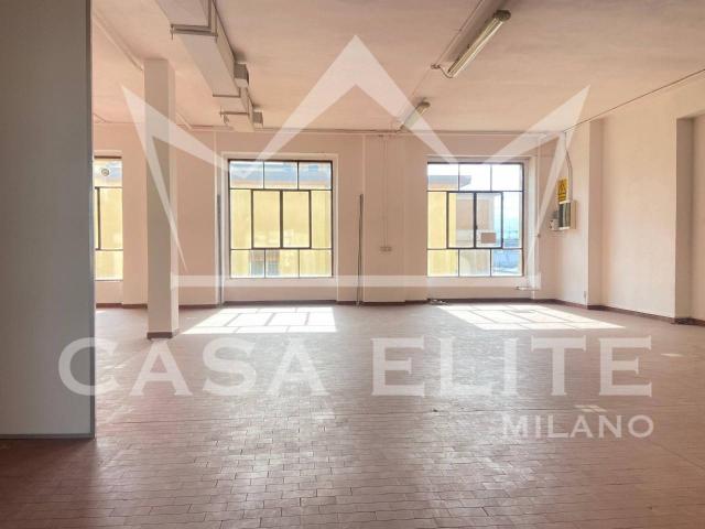 Locale Commerciale in vendita a Zona Omogenea Milano Nord, Cusano Milanino