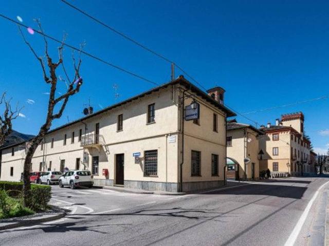 Locale Commerciale in vendita a Dronero, Cuneo