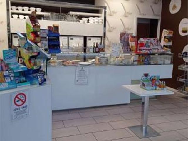 Locale Commerciale in vendita a Gaiano, Endine Gaiano