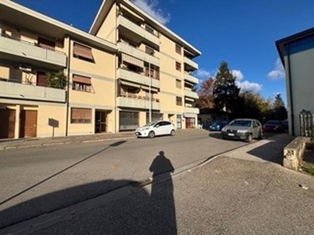 Locale Commerciale in vendita a Quartiere 4, Firenze
