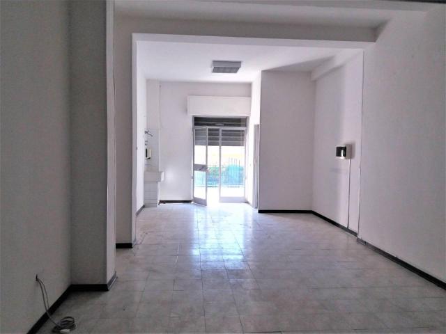 Locale Commerciale in vendita a Marche, Ascoli Piceno