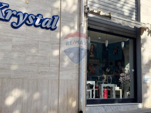 Locale Commerciale in vendita a Francofonte, Sicilia