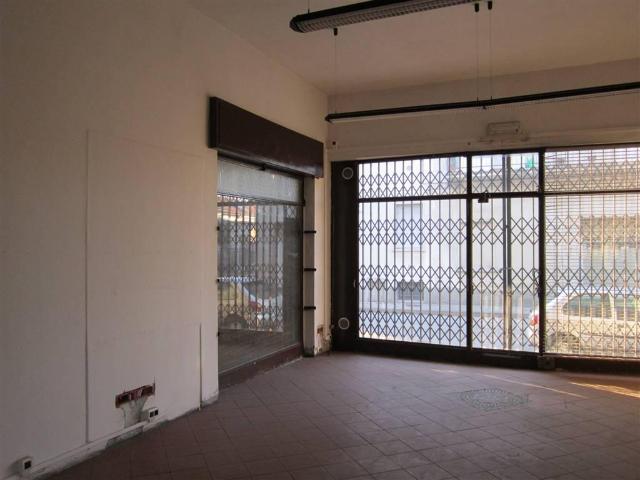 Locale Commerciale in vendita a Villaggio Sant'Andrea, Gallarate