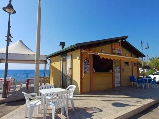 Locale Commerciale in vendita a Gioiosa Marea, Sicilia