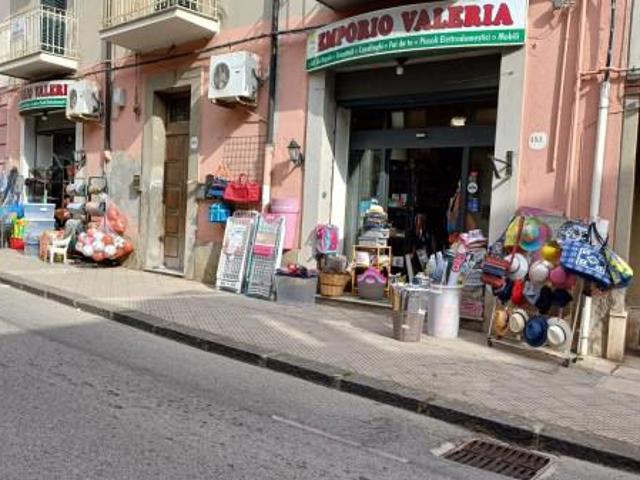 Locale Commerciale in vendita a Rocca, Gioiosa Marea