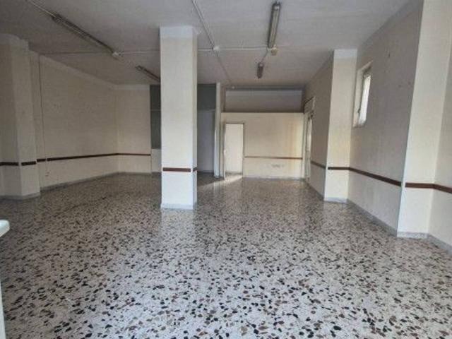 Locale Commerciale in vendita a Caprile, Gragnano