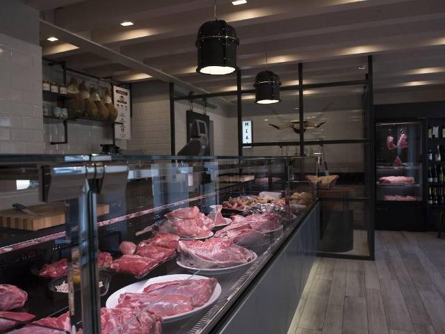 Locale Commerciale in vendita a Grezzago, Lombardia