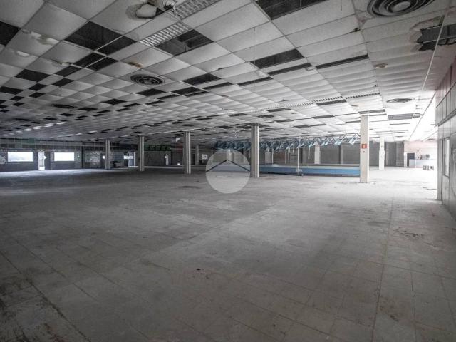 Locale Commerciale in vendita a Guardamiglio, Lombardia