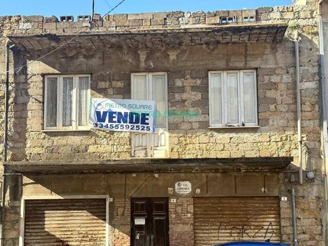 Locale Commerciale in vendita a Guspini, Sardigna/Sardegna