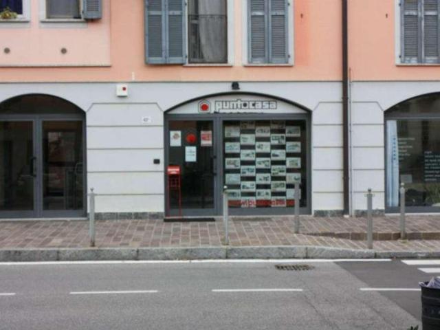 Locale Commerciale in vendita a Selva, Imbersago