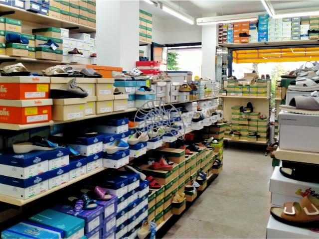 Locale Commerciale in vendita a Jesolo, Veneto