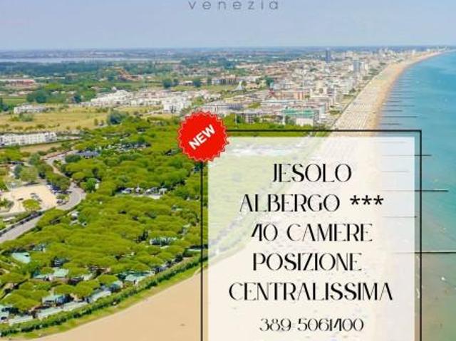 Locale Commerciale in vendita a Jesolo, Veneto