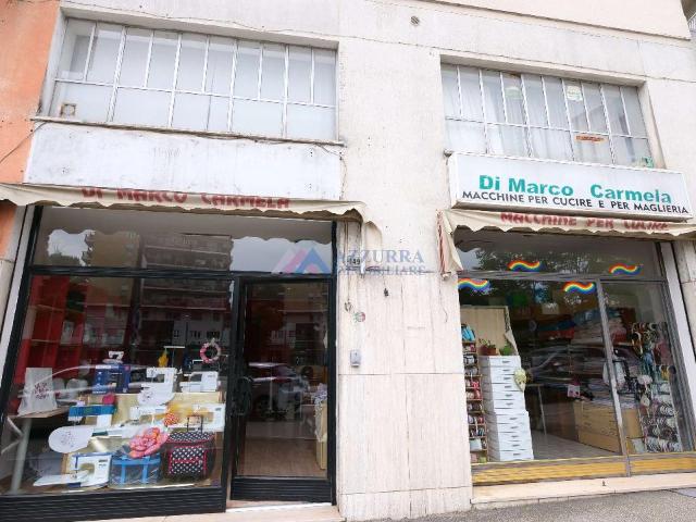 Locale Commerciale in vendita a Quartiere Trento e Trieste, Lanciano