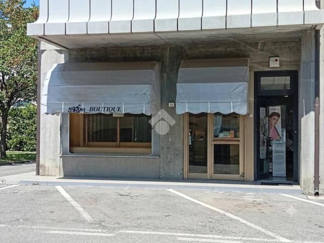 Locale Commerciale in vendita a Mattaleto, Langhirano