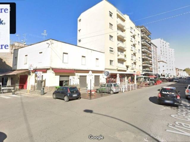 Locale Commerciale in vendita a Nicolosi, Latina