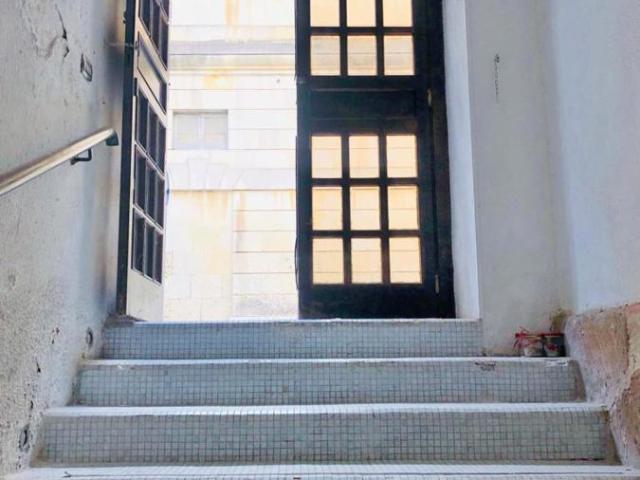 Locale Commerciale in vendita a Puglia, Lecce