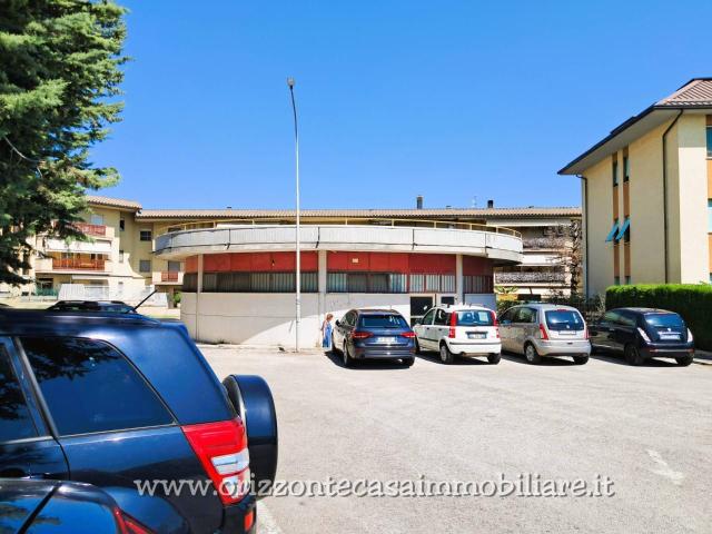 Locale Commerciale in vendita a Marche, Ascoli Piceno