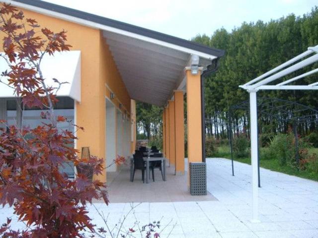 Locale Commerciale in vendita a Marcaria, Lombardia