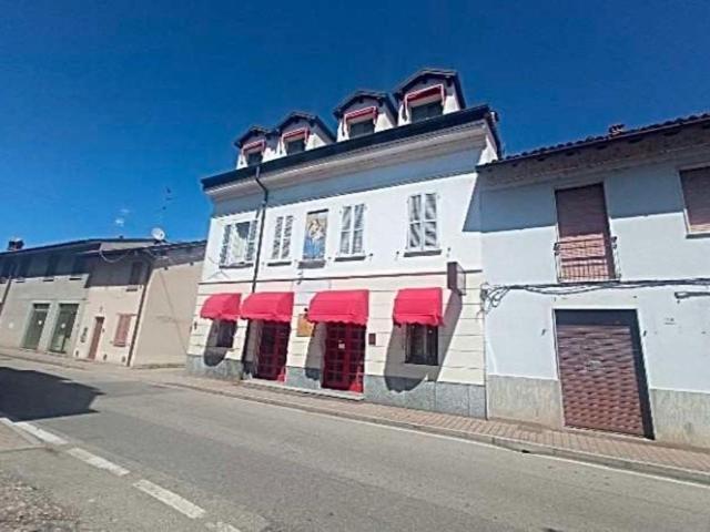Locale Commerciale in vendita a Marcignago, Pavia