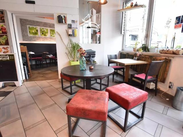 Locale Commerciale in vendita a Burggrafenamt - Burgraviato, Merano - Meran