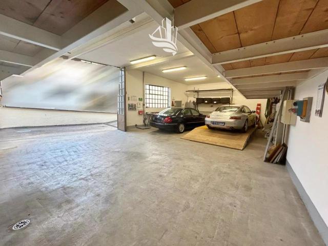 Locale Commerciale in vendita a Burggrafenamt - Burgraviato, Merano - Meran