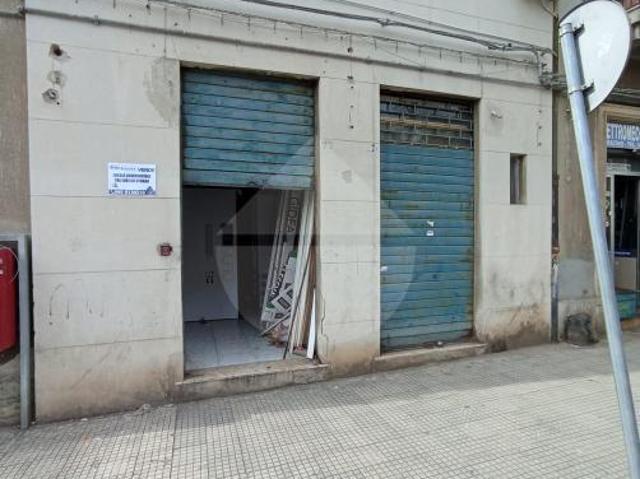 Locale Commerciale in vendita a IV Circoscrizione, Messina