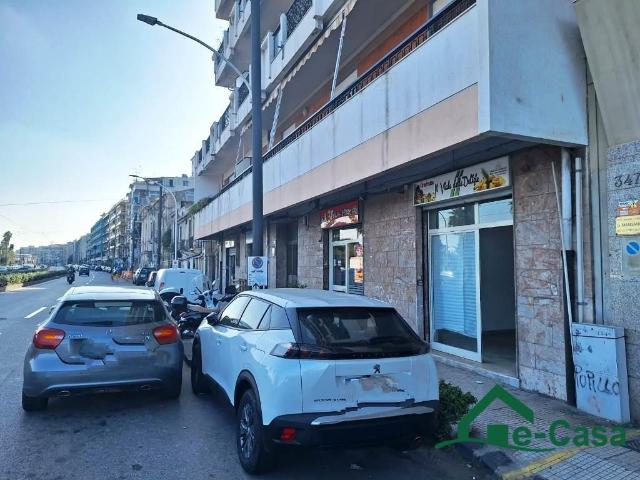 Locale Commerciale in vendita a V Circoscrizione, Messina