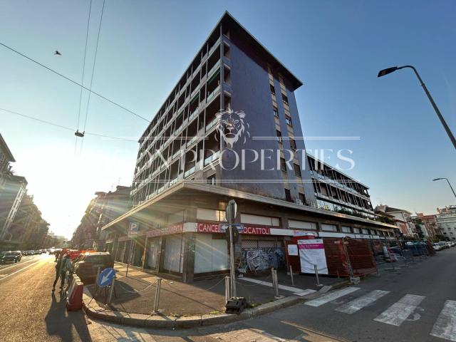 Locale Commerciale in vendita a Municipio 3, Milano