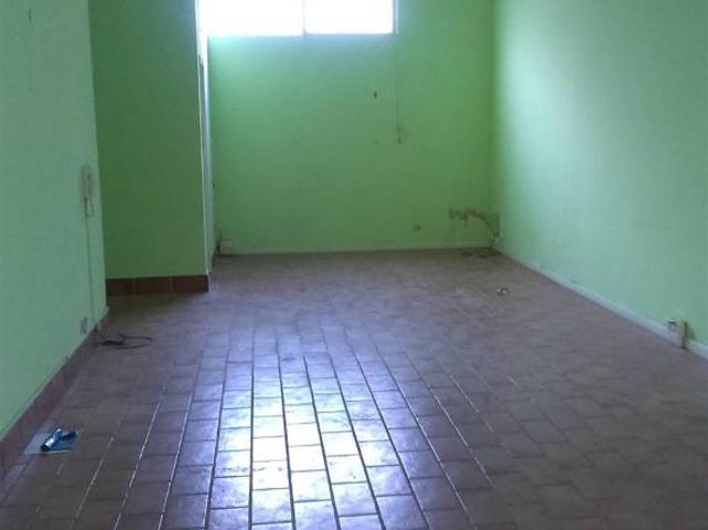 Locale Commerciale in vendita a Sant'Agnese, Modena