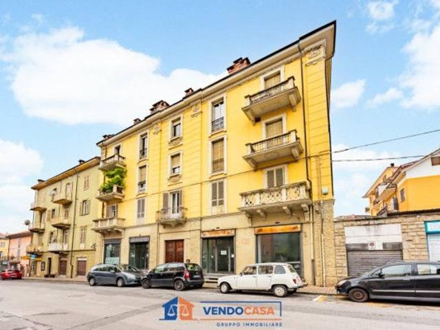 Locale Commerciale in vendita a Piemonte, Cuneo