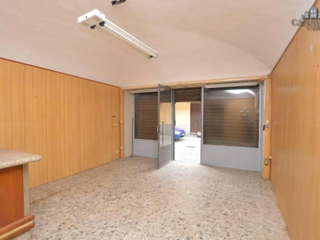 Locale Commerciale in vendita a Piemonte, Torino