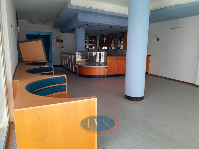 Locale Commerciale in vendita a Montegalda, Veneto