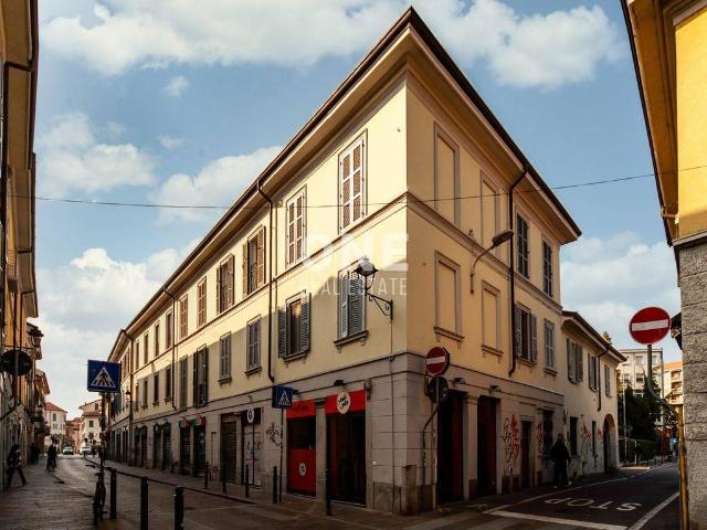 Locale Commerciale in vendita a San Gerardo, Monza