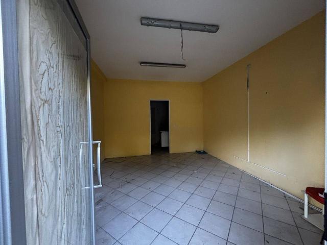 Ufficio in vendita a Municipalità 4, Borgo Sant'antonio Abate