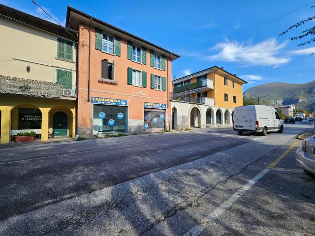 Locale Commerciale in vendita a Comunità montana della valle Trompia, Nave