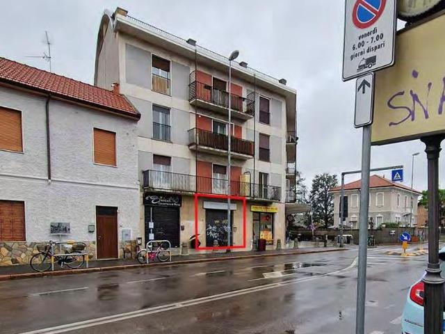 Locale Commerciale in vendita a Nerviano, Lombardia