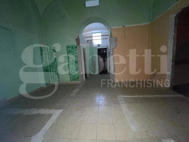Locale Commerciale in vendita a Piedimonte, Nocera Inferiore