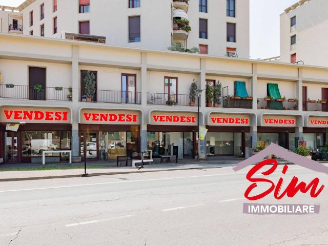 Locale Commerciale in vendita a San Paolo, Piemonte