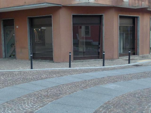 Locale Commerciale in vendita a Piemonte, Verbano-cusio-ossola