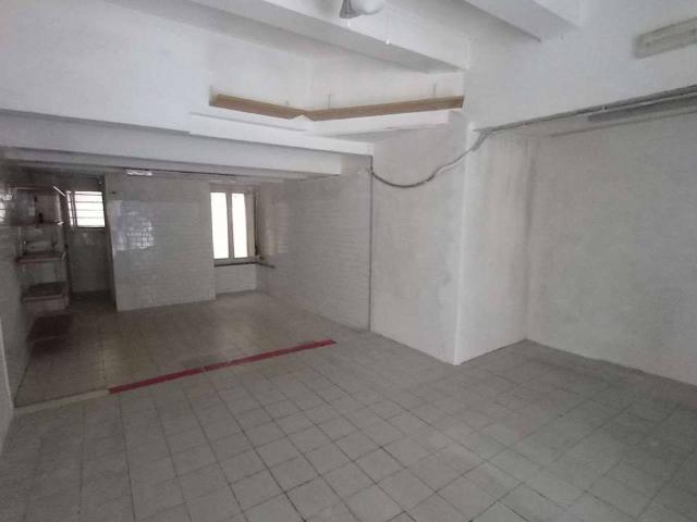 Locale Commerciale in vendita a Borgo San Giacomo, Marche