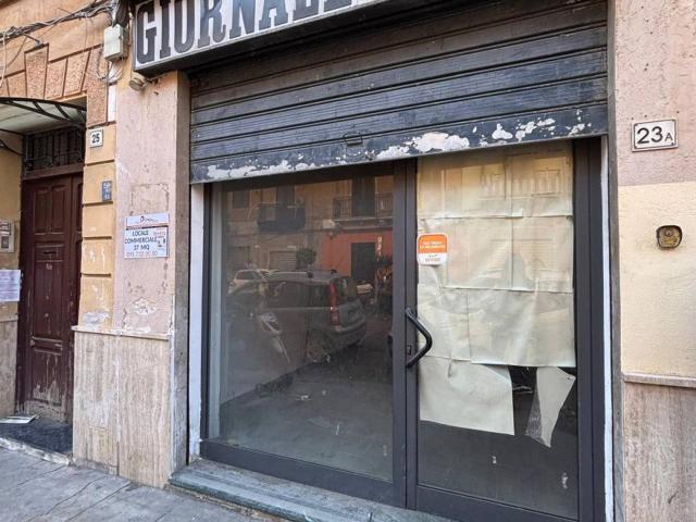 Locale Commerciale in affitto a I Circoscrizione, Palermo