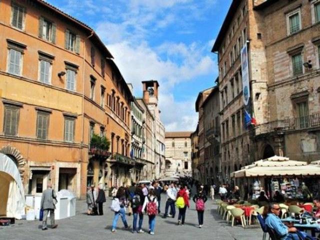 Locale Commerciale in vendita a San Marino, Cenerente