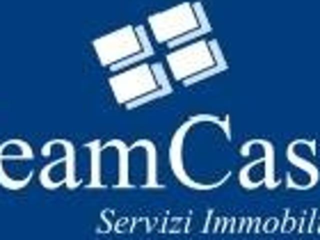 Locale Commerciale in vendita a Marche, Pesaro E Urbino