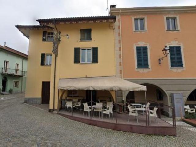 Locale Commerciale in vendita a Piemonte, Cuneo
