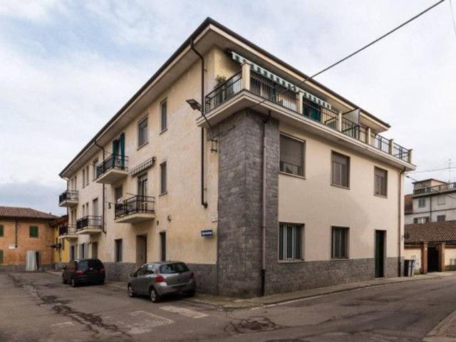 Locale Commerciale in vendita a Piemonte, Alessandria