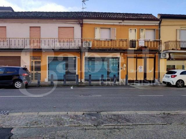 Locale Commerciale in vendita a Porto Viro, Veneto