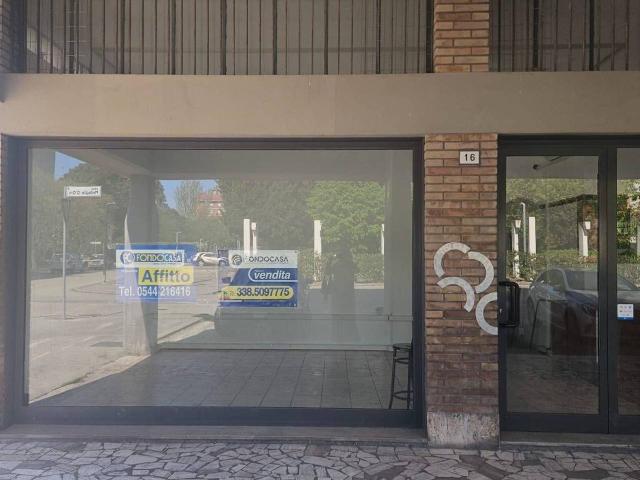 Locale Commerciale in vendita a Gulli, Ravenna