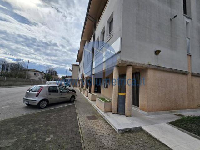 Locale Commerciale in vendita a Ronchis, Friuli-Venezia Giulia