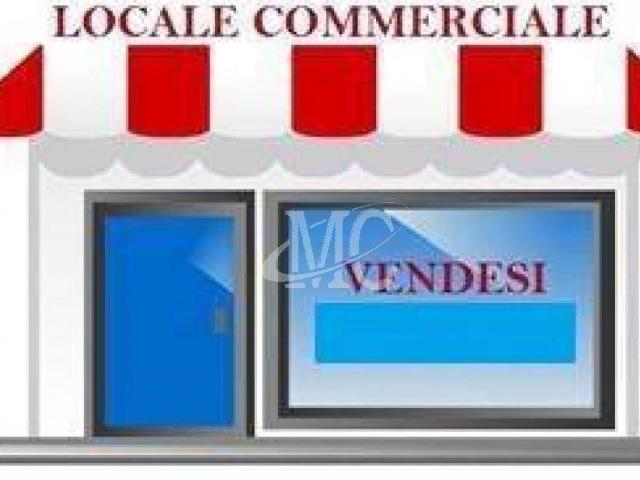 Locale Commerciale in vendita a Comunità della Vallagarina, Borgo Sacco